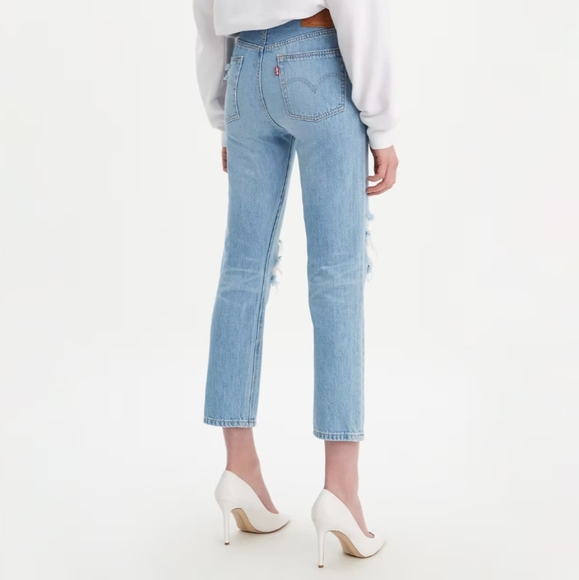 Levi's Jeans - Picture 2 of 12